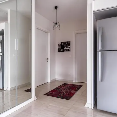 Stylish And Cozy Flat In Maltepe アパート *